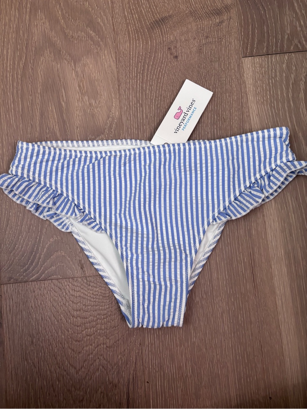 NWT Vineyard Vines Seersucker Ruffle Bottom XXS